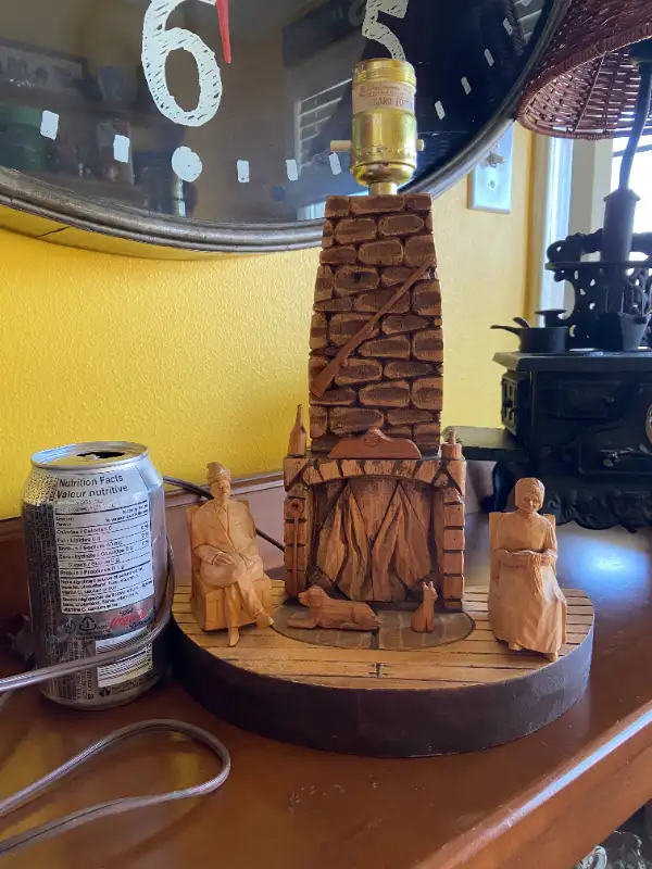 Vintage Hand-Carved Wood Lamp by Quebec Artisan Gerard Fortin in Arts & Collectibles in Oshawa / Durham Region - Image 4