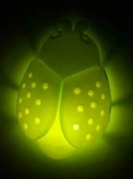 IKEA Lampe d'Enfants / Childs Light Fixture - Vendu in Indoor Lighting & Fans in City of Montréal - Image 4