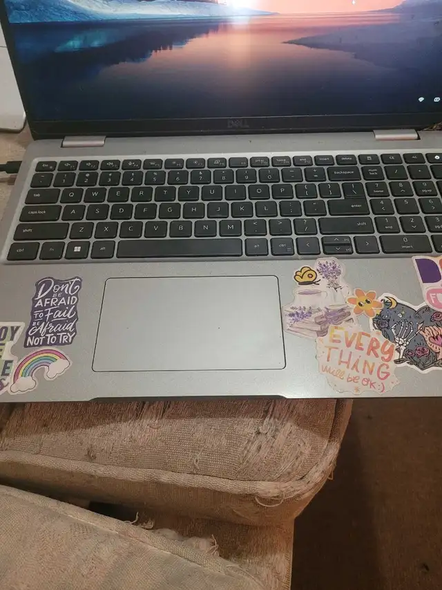 laptop computer 