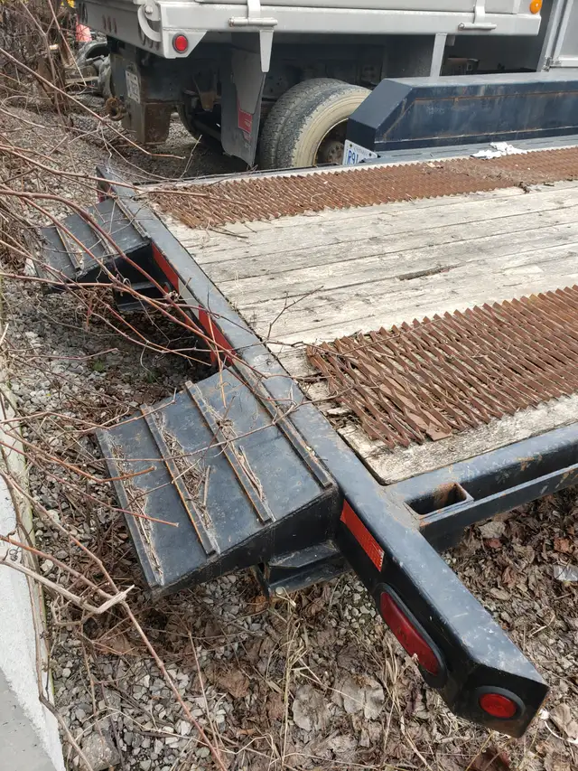 20ft tilt and load trailer in Cargo & Utility Trailers in City of Toronto - Image 5