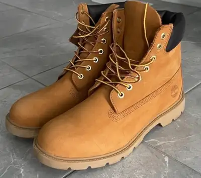 Timberland Boots SZ 10, View more