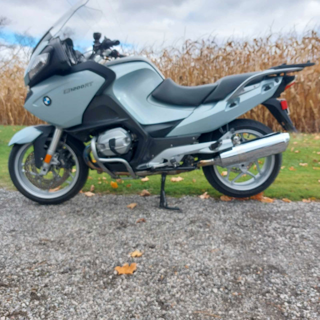 2011 BMW R1200RT in Touring in Hamilton - Image 2
