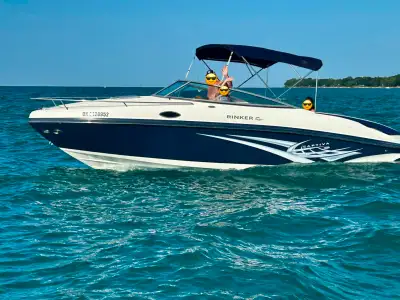 2012 Rinker Captiva 246 Cuddy Cabin, 26’ 2” LOA, 8.5’ beam, deep vee hull. This is a great family bo...