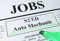 HIRING Now- Licensed Auto Mechanic,  or an Apprentice 