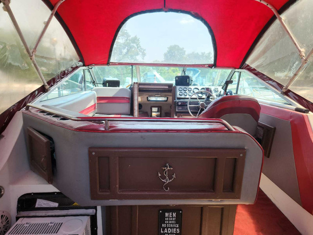 Boat for sale in Powerboats & Motorboats in St. Catharines - Image 3