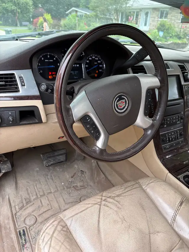 2008 Cadillac Escalade556564779411056642