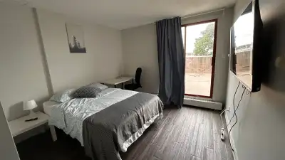 Fully Furnished Room In A Shared Unit