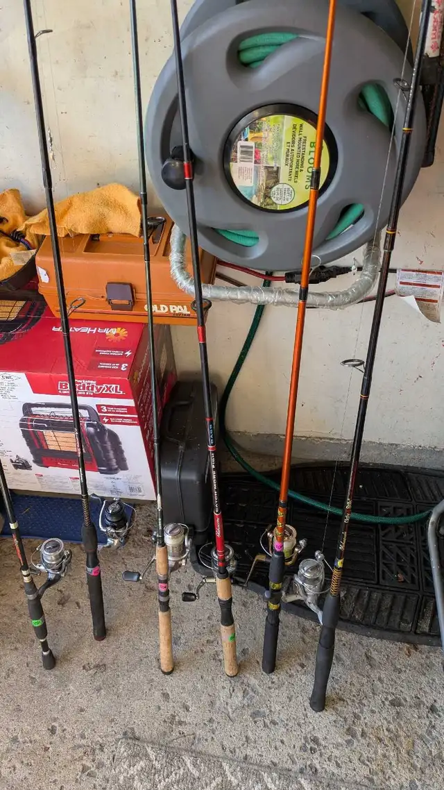 Spincast fishing rod and reel combos in Fishing, Camping & Outdoors in Ottawa - Image 7