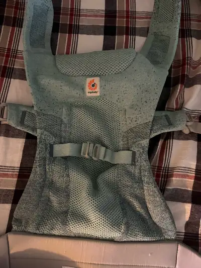 Ergobaby Omni Breeze Baby Carrier, View more