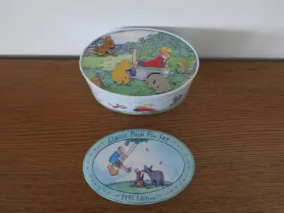 TIN BOX with 4 (four) WINNIE THE POOH PINS, 1997, marked Disney, View more