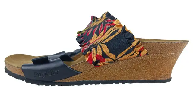 Papillio by Birkenstock Women's Wedge Heel Sandals Size 10 in Women's - Shoes in City of Toronto - Image 4