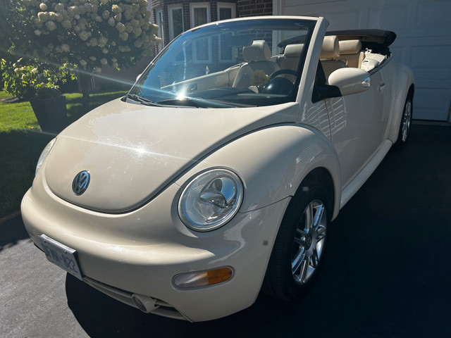 2005 Volkswagen VW New Beetle Convertible in Cars & Trucks in Mississauga / Peel Region