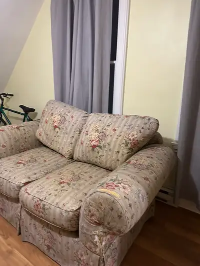 Looking for a new roommate for May 1 everything is included heating lights Wi-Fi snow removal in win...