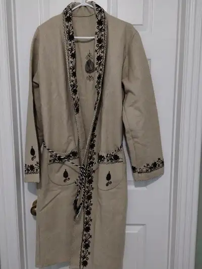 New Woolen Housecoat for an adult, View more
