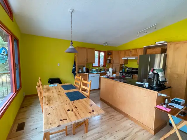 4 bed, 2 bath room House for sale in Smithers in Houses for Sale in Smithers - Image 9
