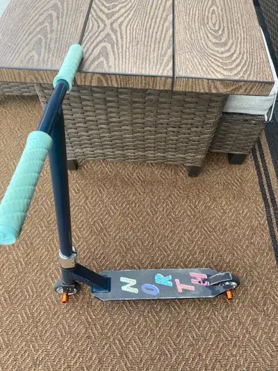 North Hatchet & Complete Scooter, View more