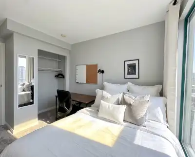 Looking for a clean, hassle-free place to call home in Downtown Vancouver? Located at 939 Homer Stre...