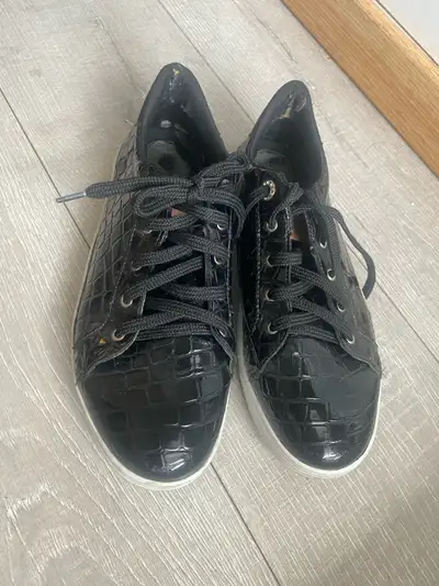 Women’s  Sneakers – Size EU 39 / US 9, View more