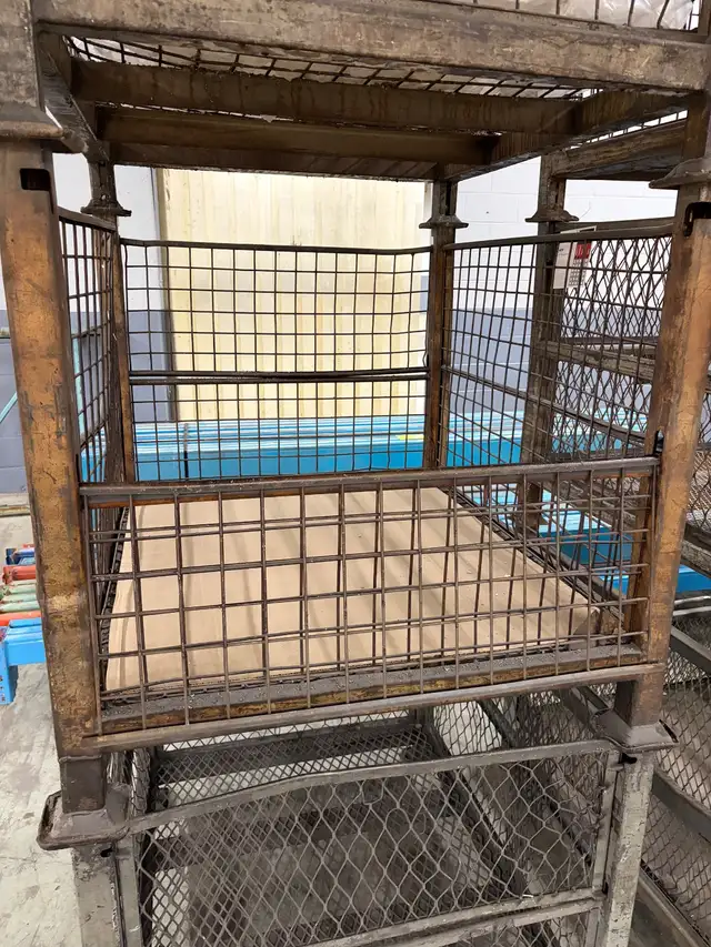 Paniers grillagés - Wire mesh bins in Other in Drummondville - Image 3