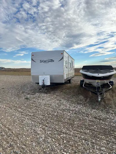 2012 KZ Sportsman 314. Camper is in great shape, we are just looking for a fifth wheel. Power awning...
