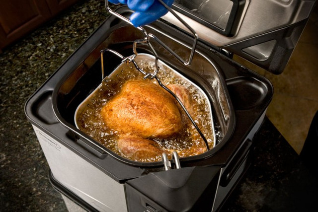 Turkey Deep Fryer Butterball Indoor Electric by Masterbuilt in Microwaves & Cookers in Regina