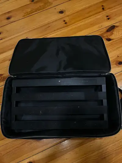 Pedaltrain Classic 2, View more