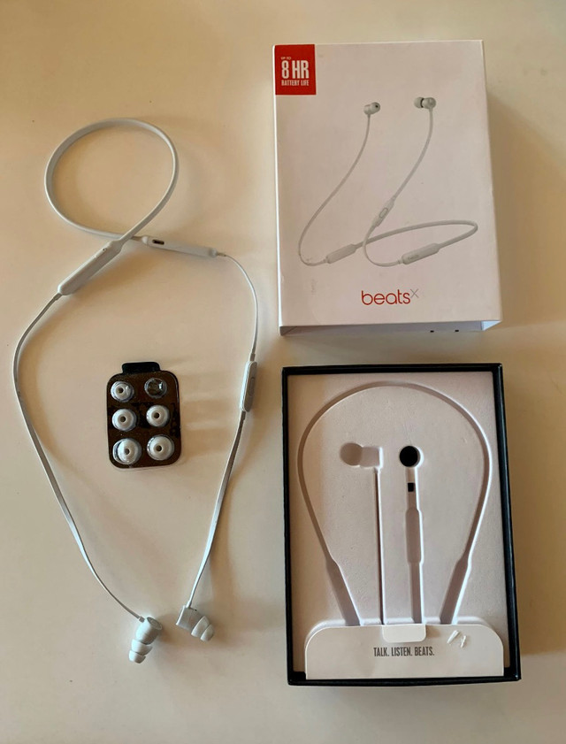 Beats BeatsX wireless earbuds in Headphones in Calgary