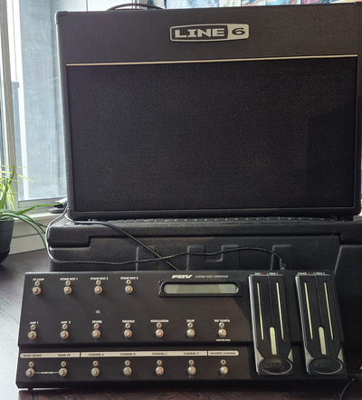 Line 6 Vetta II guitar Amp, View more