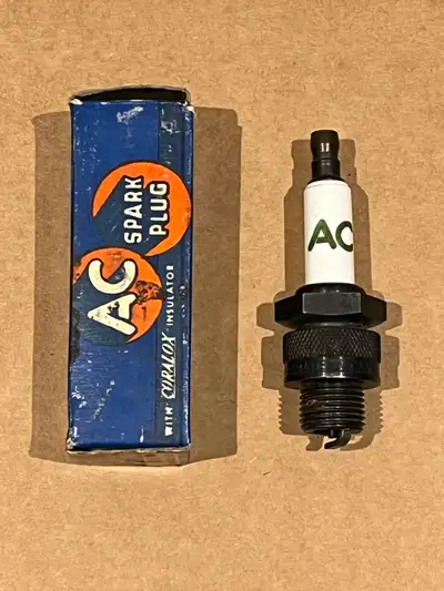 New Vintage AC Delco 46-5 Fire Ring Spark Plug NOS w/ Box 14mm Coralox GM Chevy 1940s AC Delco Fire...
