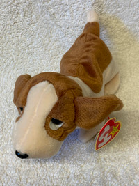 TY Retro TRACKER the Bassett Hound Beanie Baby Dog