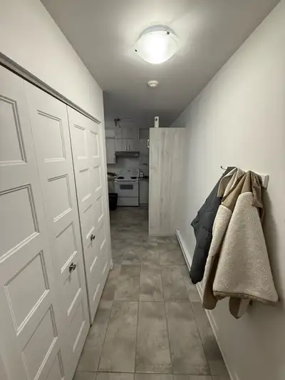 À LOUER - Appartement 3 1/2