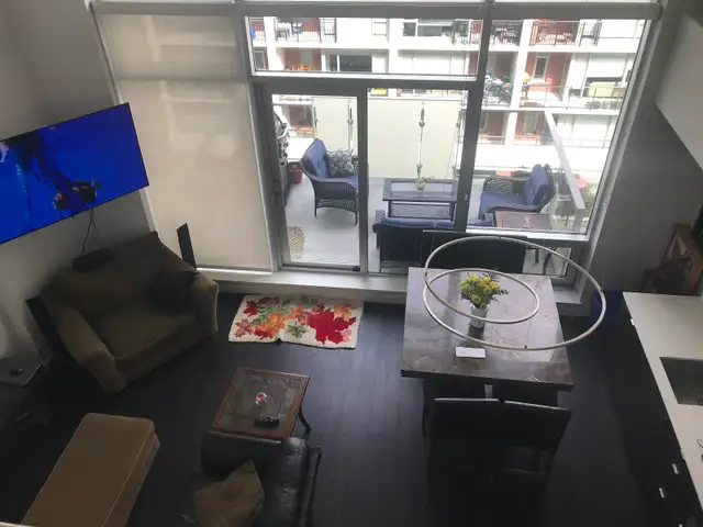 Luxury Loft 2 Bed + 2 Bath - Downtown Victoria