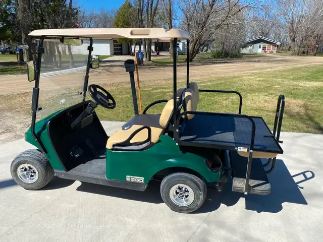 Golf cart454255911549675522