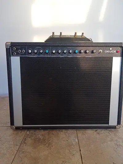Peavy Deuce 2x12 120 watt amp, View more