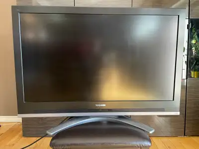 older 42inch Toshiba flat screen, View more