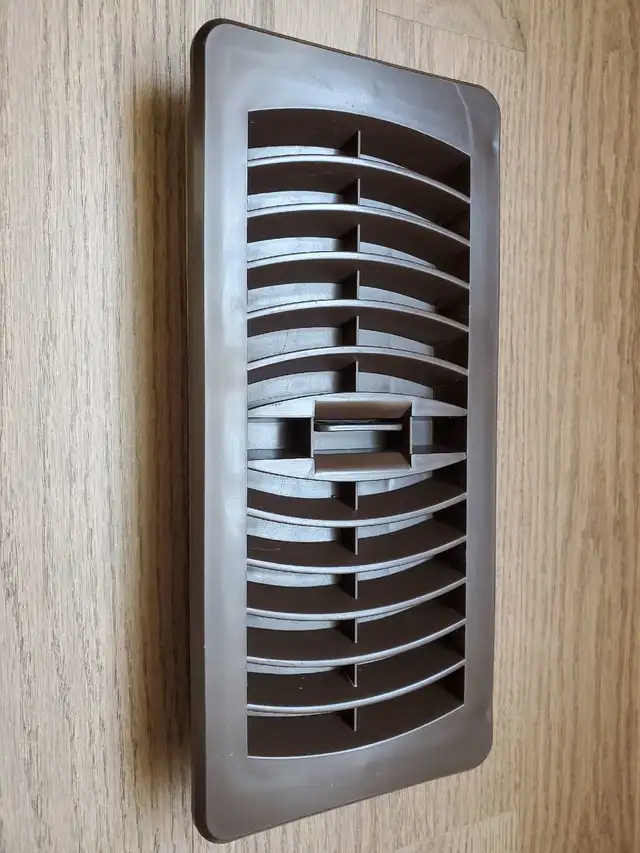 Vent covers64534649300867120