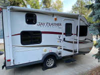 2013 Jayco Jay Feather Ultra Lite 16V Travel Trailer
