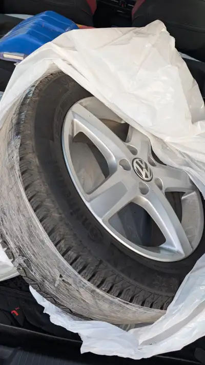 Lke New set of 16" alloy rims and winter tires 205/55 R16 Continental Viking Contact 7 (made in Germ...