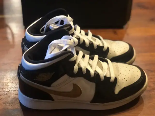 Nike Air Jordan enfant taille 5 US avec facture in Kids & Youth in Longueuil / South Shore - Image 2