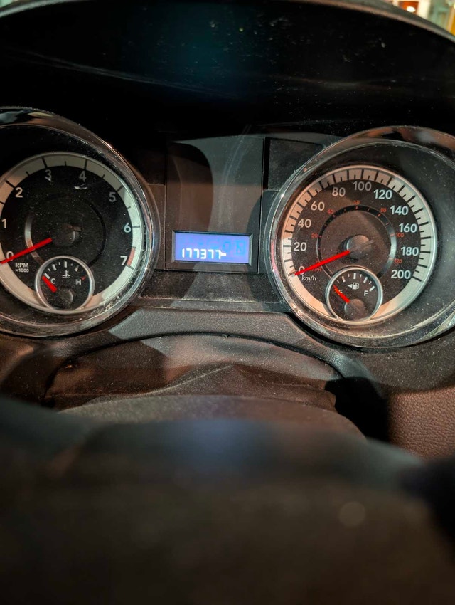 Grand caravan — photo 4
