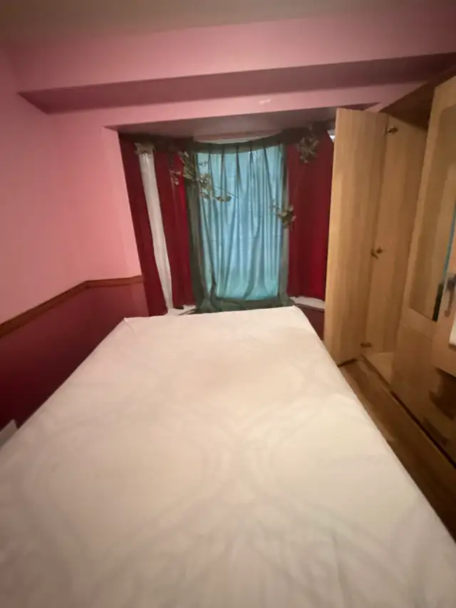 Private rooms for rent - all inclusive in Room Rentals & Roommates in Mississauga / Peel Region - Image 10