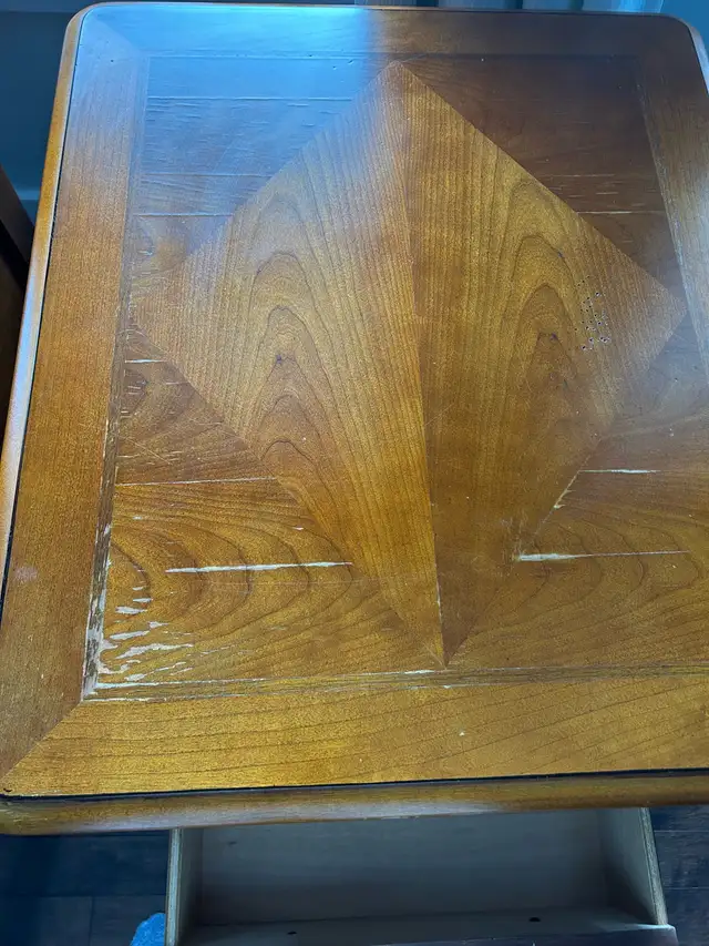 Solid wood end tables (set of 2) in Other Tables in Dartmouth - Image 4