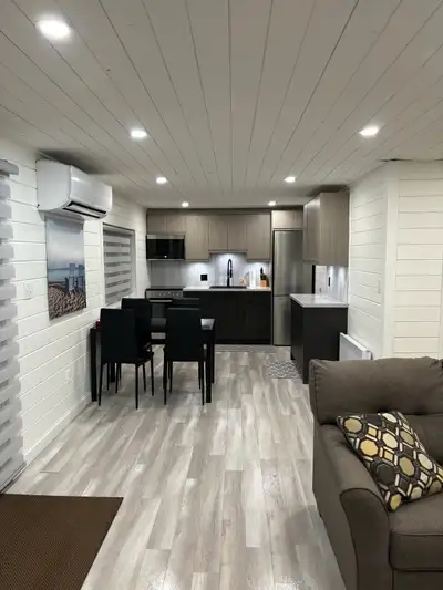 Cottages available in Borden Area 5 min from Borden 16 min from Summerside 40 min from Charlottetown...