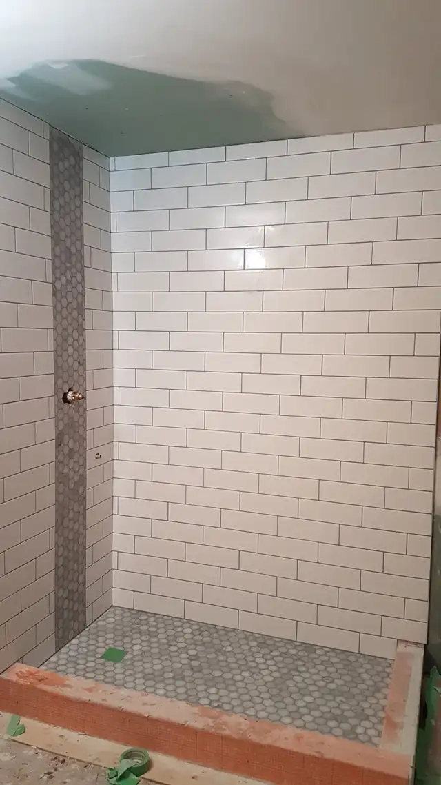 Renovations / General Contractor  ( Free Estimates )571054989205186568