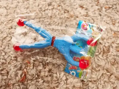 spiderman steaky man toys climb off the windows or walls $1 each, View more
