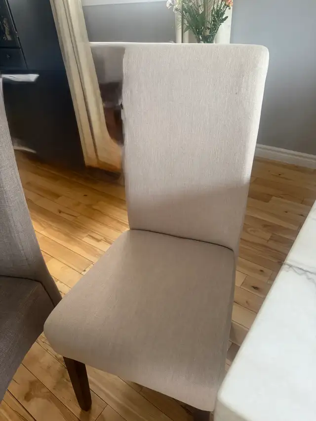 Upholstered set of  Dining Chairs/ Ergonomic Curved Backrest in Chairs & Recliners in Markham / York Region - Image 4