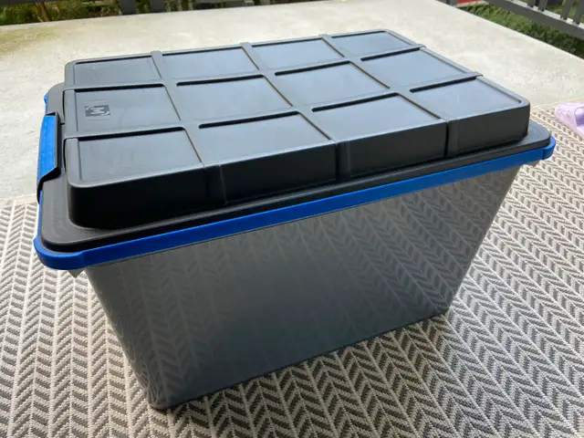 Mastercraft Heavy Duty Storage Box with Latched Lid in Storage & Organization in Burnaby/New Westminster - Image 2