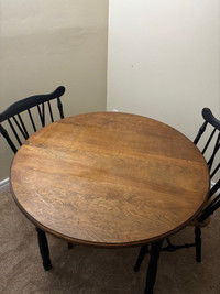 Dining table with 4 chairs 