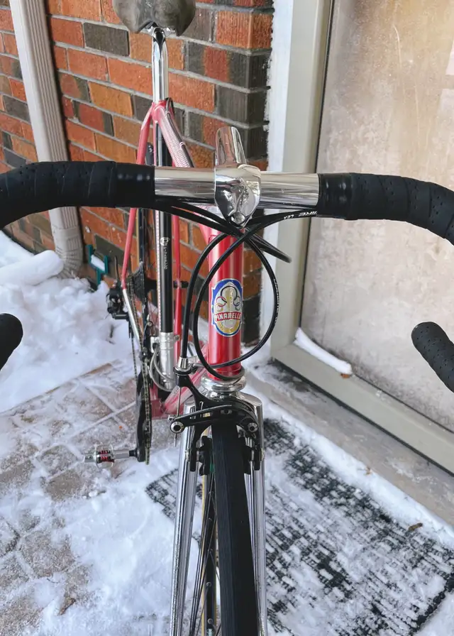 Pinarello Treviso - Campagnolo Chorus 11 - Neo-Retro in Road in Barrie - Image 9