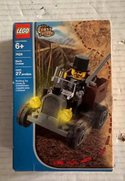 LEGO Black Cruiser 7424, View more